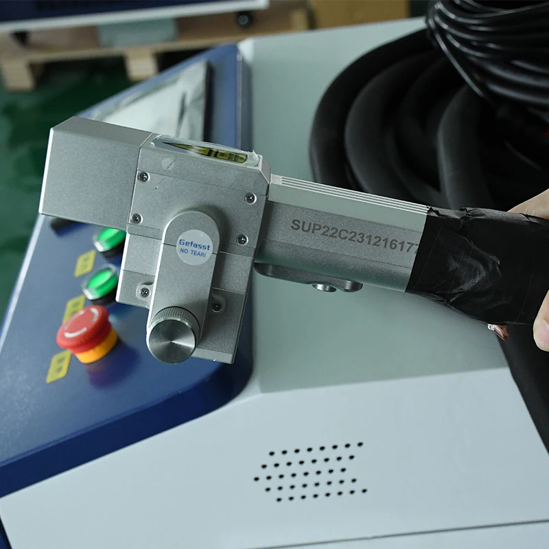 Industrial Laser Rust Remover - SUP22C Handheld Laser Cleaning Head New