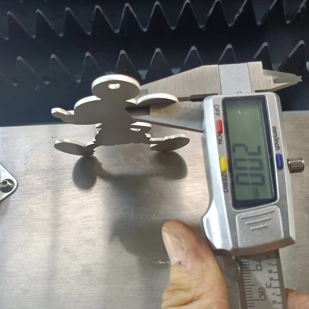 Industry Grade 1kw 1.5kw 2kw 3 - Industrial Grade Laser Cutter 评论和价格