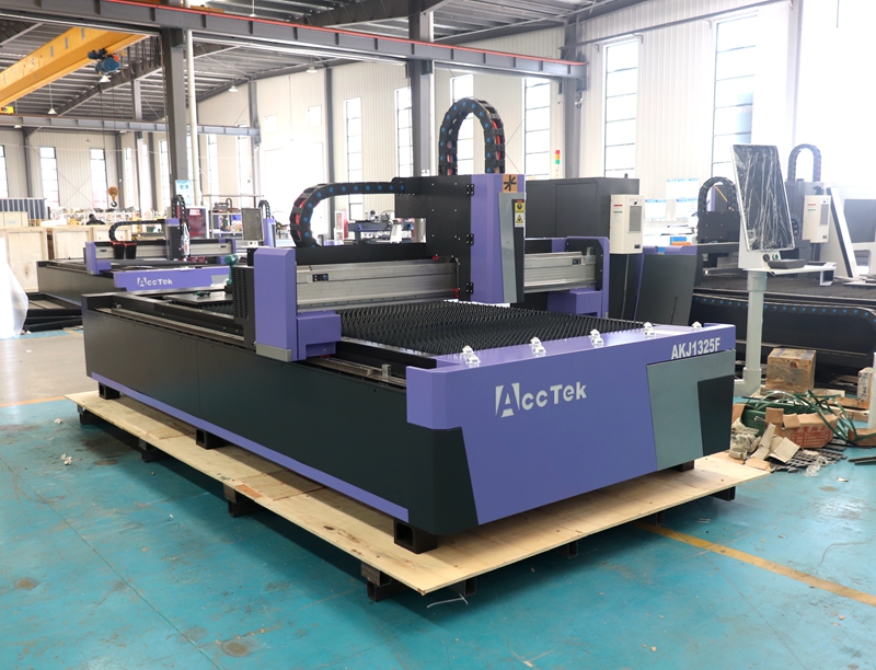 China Industrial Laser Cutter  - Industrial Laser Cutting Machine Price 评论和价格